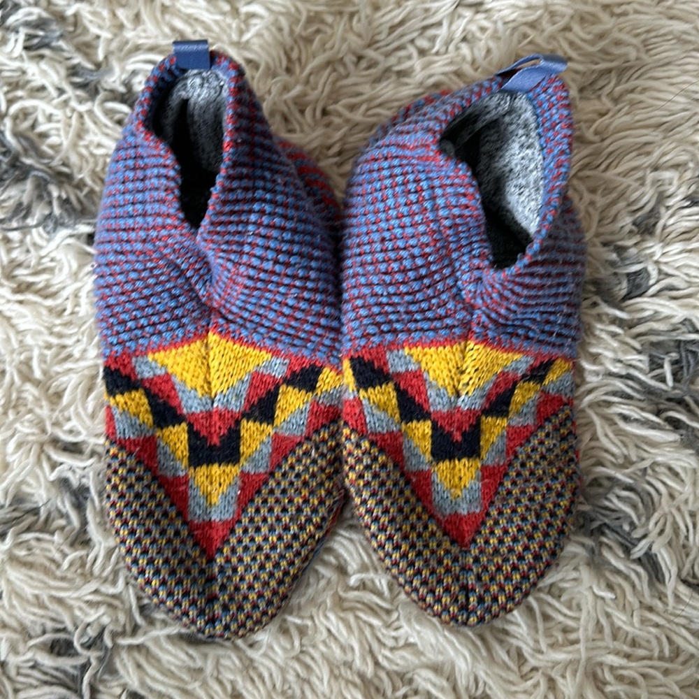 2/$20 BOMBAS Griper Slippers